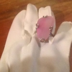 Stunning pink agate Sterling silver ring